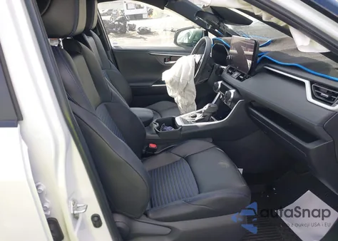 2023 Toyota Rav4 Hybrid Xse from USA, damaged, VIN 4T3E6RFVXPU106036